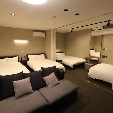 White Crystal Roomb Fukuoka  Dış mekan fotoğraf